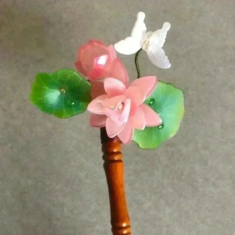 Lotus🪷 Wooden Hairpin